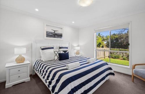 Marcoola House | 36 Petrie Avenue