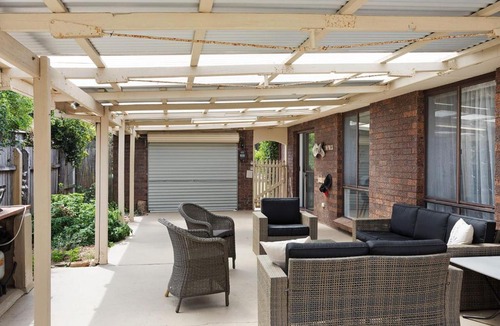 Dalmeny House | 37 Mort Avenue