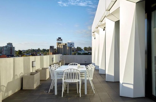 Cremorne Apartment | 381 Cremorne