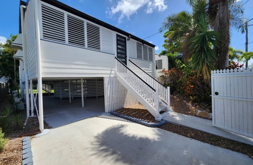 Railway Estate House | 3BR Pet-Friendly Family Home Near Stadium Townsville