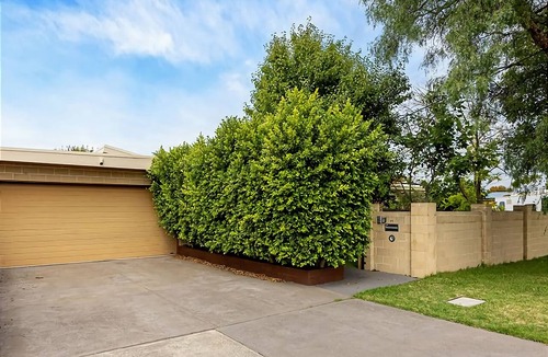 Capel Sound House | 4 Bed, 2 Bath, 2 Lounge room with incredible kitchen, alfresco dining and games room with pool table