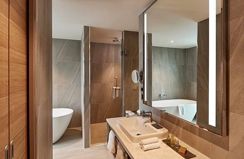 Perth Central Business District Hotel | 4-Star Hotel ∙ Doubletree By Hilton Perth Waterfront
