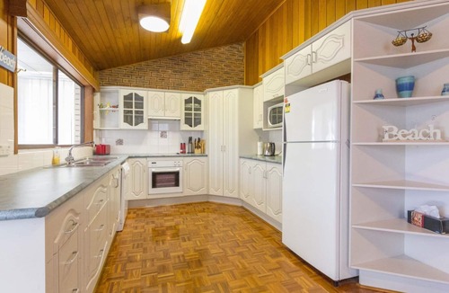Malua Bay House | 41 Iluka Avenue, Malua Bay