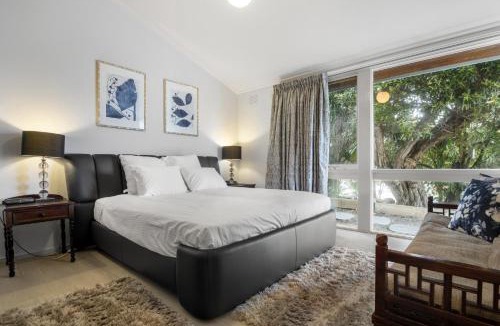 Beaumaris House | 5-Bed Haven with Pool Minutes From Beaches & Parks