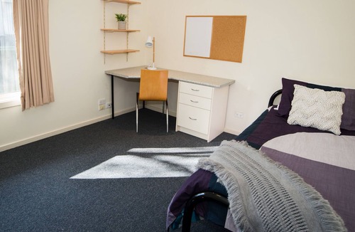 Berwick House | 5 bedroom private self-contained units in Berwick