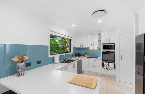 Woorim House | 5 minutes to Woorim Beach - Garden of Eden!