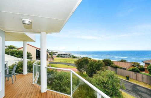 Hayborough House | 5 Peroomba Tce - Charming two storey family home featuring additional downstairs kitchenette