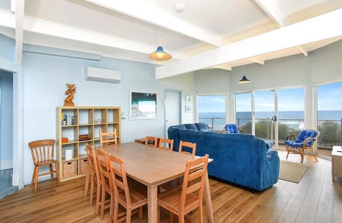 Hayborough House | 5 Peroomba Tce - Charming two storey family home featuring additional downstairs kitchenette