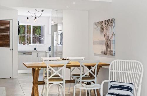 Sunshine Beach Apartment | 5 Samarin Court Convenient and Comfortable