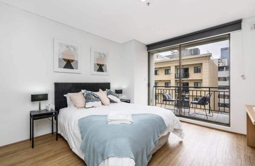Perth Central Business District Apartment | 504 - Perth CBD Huge 1BR 1BA Beauty