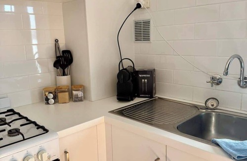 Maylands Apartment | 508 Light and Delightful 1BR Balcony-Parkng-Pool