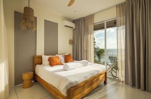 Haad Pleayleam House | 5BR SeaView Haven–Steps to Sand - Lonely Beach Luxury Villas