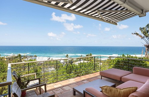 Sunshine Beach Apartment | 6/18 Bryan Street Sunshine Beach 'Pacific Villas'