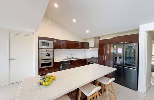 Patterson Lakes House | 6-Bed Lake Escape for Families & Friends