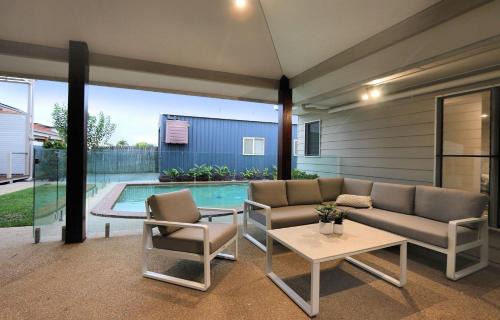 Bargara House | 6 Dooley Street Bargara