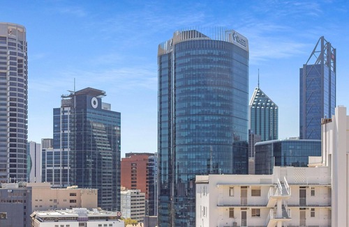 West Perth Apartment | 65 Hillside 2BR Apt CBD Kings Park Parking