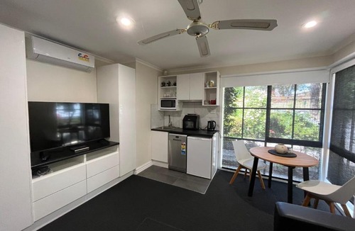 Belgrave South Apartment | 8 Heather