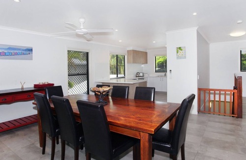 Coolum Beach House | 8 Springfield Avenue