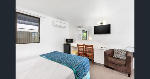 Emerald Hotel | A&A Lodge Motel