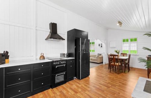 Oonoonba House | A Charming Period Stay, Lovingly Restored
