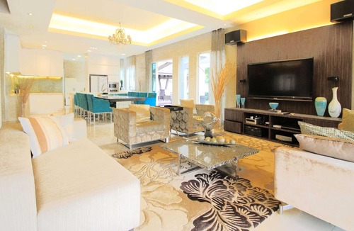 Cheras House | A Comfy & Spacious 4BR House with Gazebo