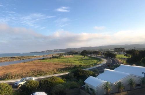 Apollo Bay Hotel | A Great Ocean View Motel