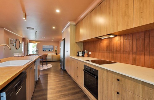 Amity Point House | A modern duplex perfect for easy holiday living in the peaceful Amity