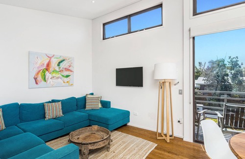 North Creek House | A PERFECT STAY - Sandy Feet