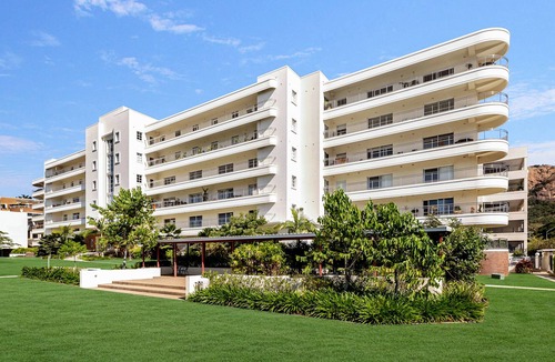 North Ward Apartment | A unique luxury stay in Townsville
