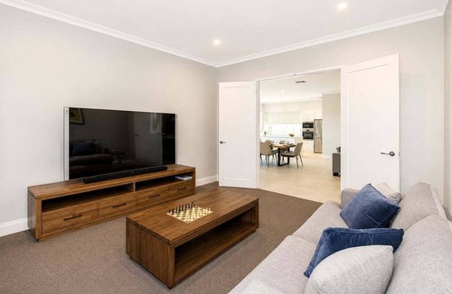 Geographe House | A Waterside Paradise - Geographe's Hidden Oasis