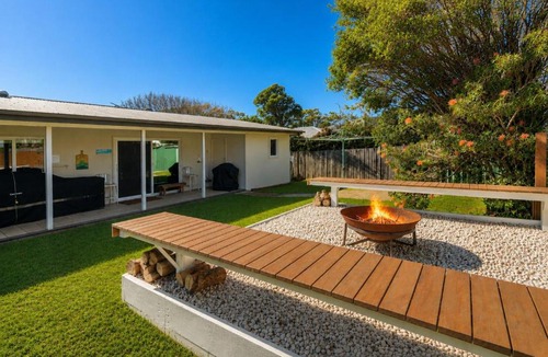 Berrara House | A Wave from it All