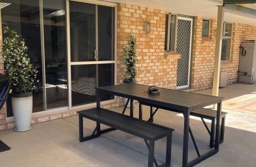 West Beach House | A Wave from It All Esperance