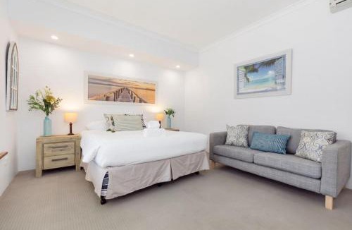 Connolly Apartment | A3 Modern Apt with Free Parking and Private Bathroom