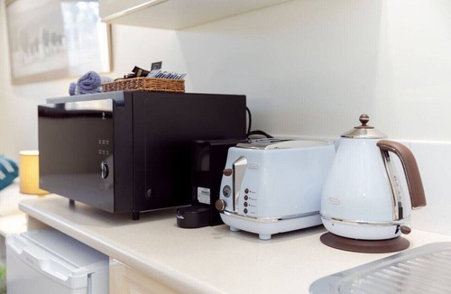 Connolly Apartment | A8 - Cozy Studio Apartment