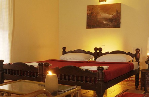 Meppadi Hotel | Aaranyakam