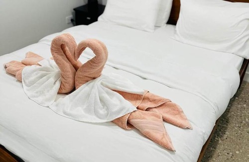 Port Kembla Bed & Breakfast | Absolute Beach Front
