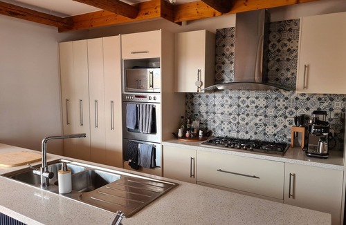 Christies Beach House | Absolute Beachfront Getaway in Adelaide's South
