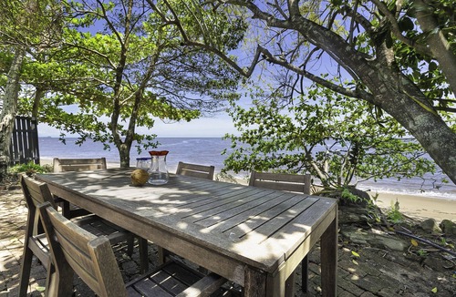 Machans Beach House | ABSOLUTE BEACHFRONT RIGHT AT YOUR DOORSTEP! Beach house on Cinderella