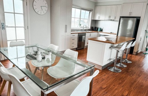 Kilcunda House | Accessible Coastal Sanctuary – Pet Friendly, 50m Beach Pets Welcome