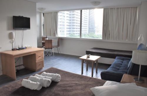 Darlinghurst Apartment | Accommodation Sydney City Centre - Studio Apartment with Hyde Park View