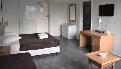 Darlinghurst Apartment | Accommodation Sydney City Centre - Studio Apartment with Hyde Park View