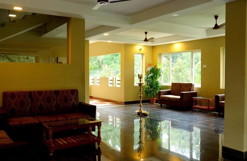 Yercaud Hotel | Ack Palacce Inn