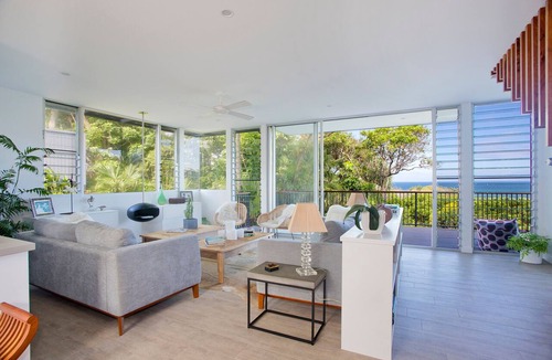 Sunshine Beach House | Adams32 Uninterrupted Sea views