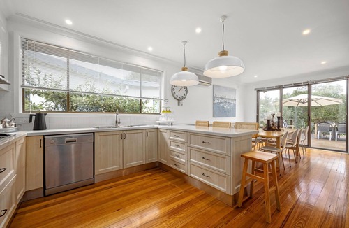 Blairgowrie House | ADELAIDE ON THE BEACH, FRENCH INSPIRED, MAGICAL BLAIRGOWRIE