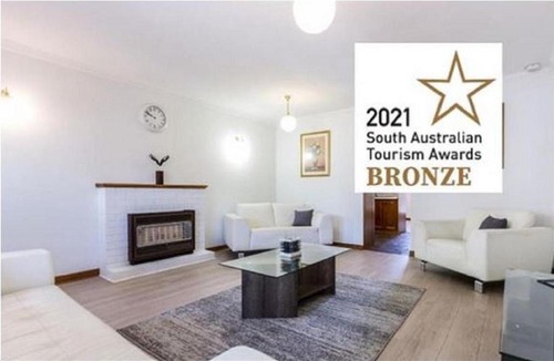 North Adelaide Apartment | Adelaide Style Accommodation-Getaway in North Adelaide- close to city
