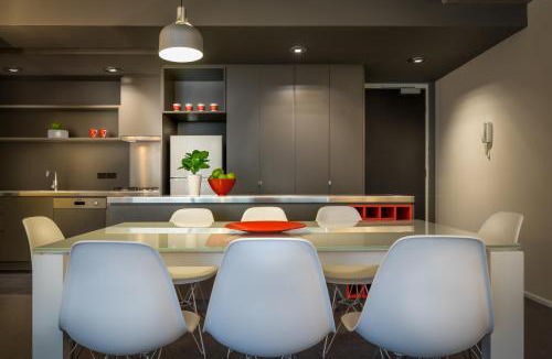 East Melbourne Apartment | Adele Apartment Hotel East Melbourne