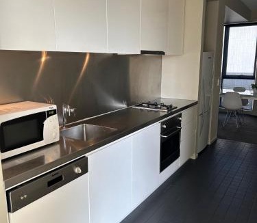 East Melbourne Apartment | Adele Apartment Hotel East Melbourne