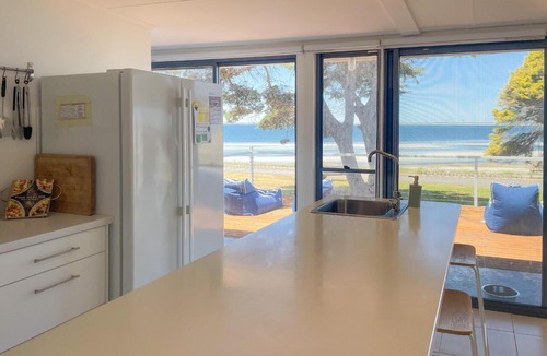 Para Wurlie House | Ahoy Point Turton