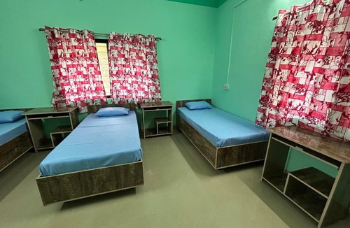 Viman Nagar Bed & Breakfast | Airport Inn Viman Nagar