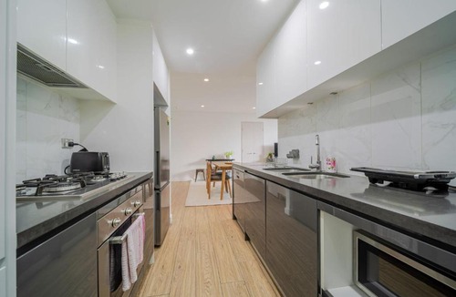 Waterloo Apartment | Airy Waterloo Apartment with Pool & Gym Access